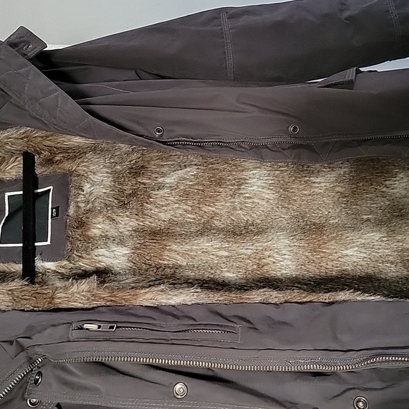 RW & CO. Faux Fur Parka - Picture 9 of 14